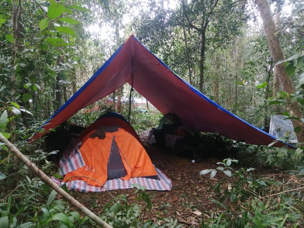 Полевой лагерь экспедиции в провинции Дакнонг