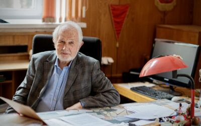 31 августа исполняется 85 лет заведующему кафедрой биофизики, академику Андрею Борисовичу Рубину!